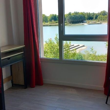Appartement Climatise Au Coeur De La Provence Lac Et Parcs D'Attractions 10Mn Avignon Monteux Kültér fotó