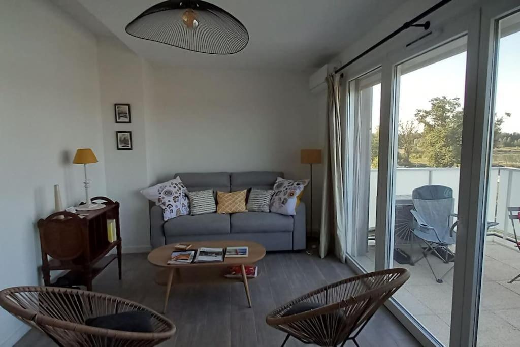 Appartement Climatise Au Coeur De La Provence Lac Et Parcs D'Attractions 10Mn Avignon Monteux Kültér fotó